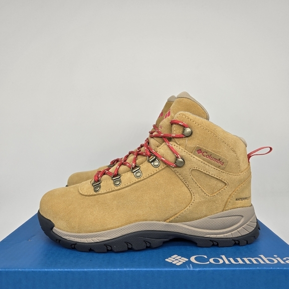 New Columbia Yoncalla Mid Women's Waterproof Hiking Boots Shoes Size 10